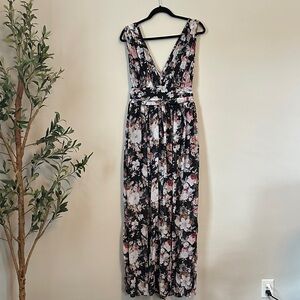 Solemio Black Floral Maxi Dress